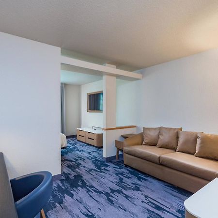 Fairfield Inn And Suites By Marriott Tampa North Temple Terrace Buitenkant foto